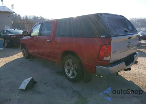 2010 Dodge Ram 1500 Slt/Sport/Trx z USA, uszkodzony, nr VIN 1D7RV1CT4AS145591